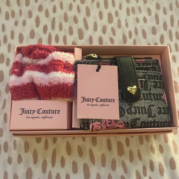 Juicy Couture Handbags - Juicy Couture Socks and Wallet Set